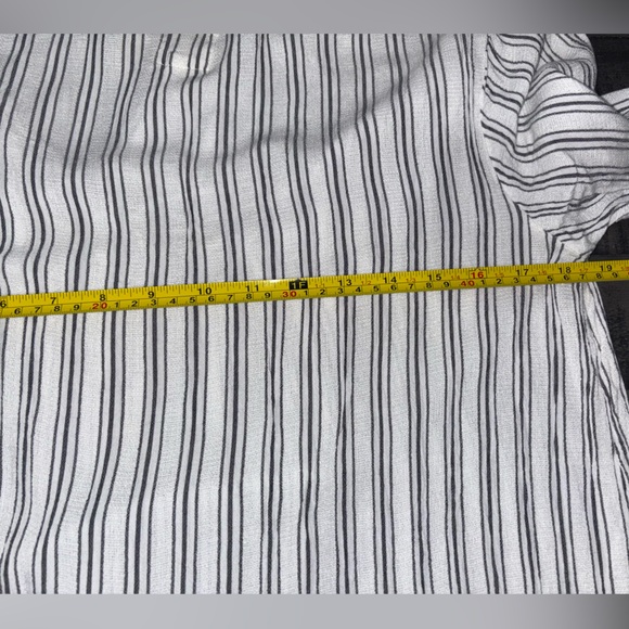 Billabong Women’s Same Story Cover Up SZ M - Picture 9 of 9